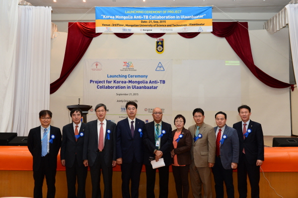 제1회 Stop TB Partnership KOREA 국제 결핵퇴치 프로젝트 발족식 단체사진